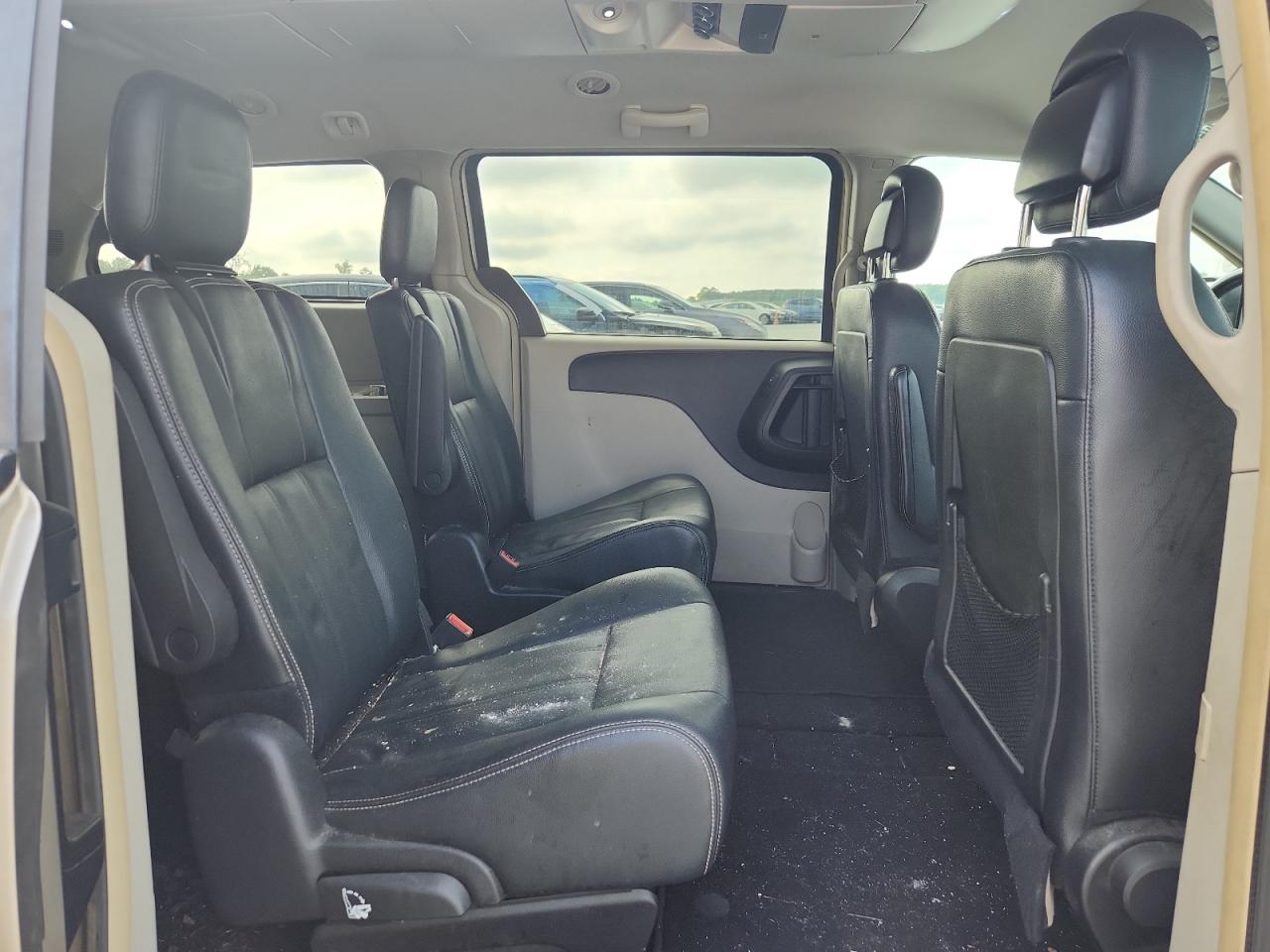 2016 Chrysler Town & Country Touring VIN: 2C4RC1BG5GR281307 Lot: 64952075