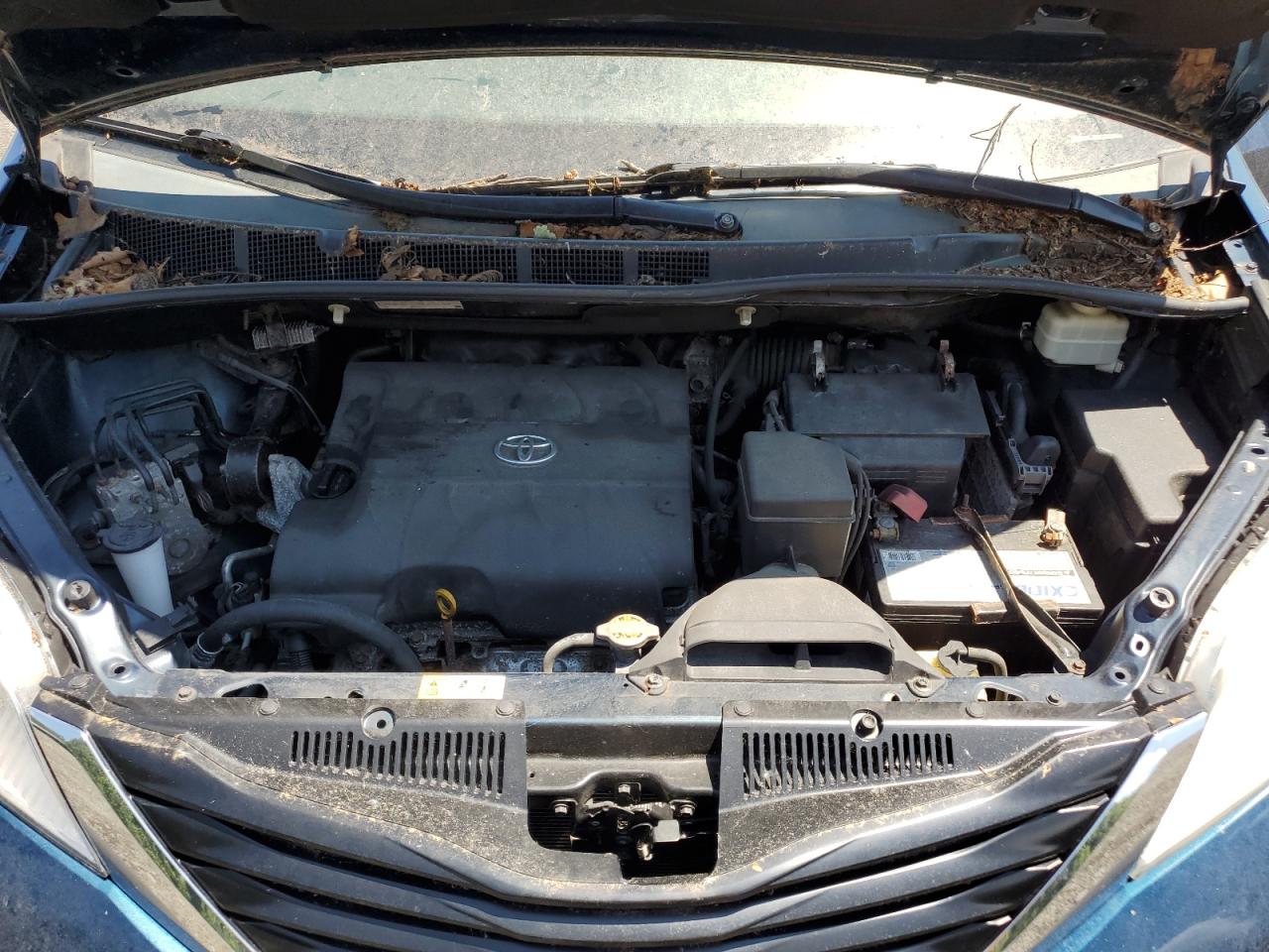 2012 Toyota Sienna Le VIN: 5TDJK3DC1CS038228 Lot: 65023615