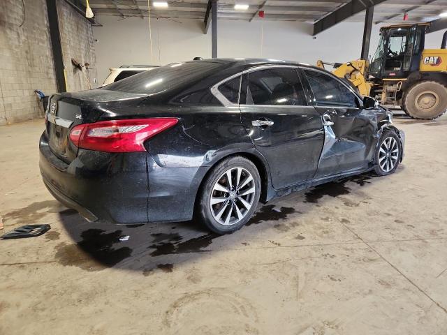  NISSAN ALTIMA 2017 Черный