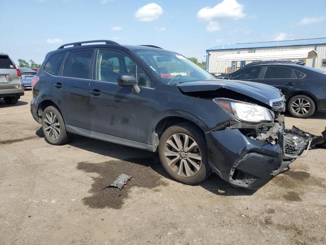  SUBARU FORESTER 2018 Black