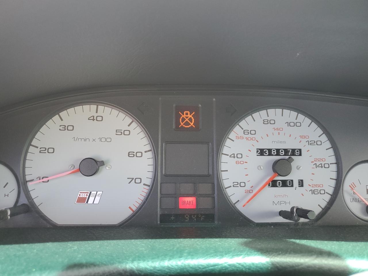 1994 Audi S4 2.7 Quattro VIN: WAUHR84A3RN013980 Lot: 64384965