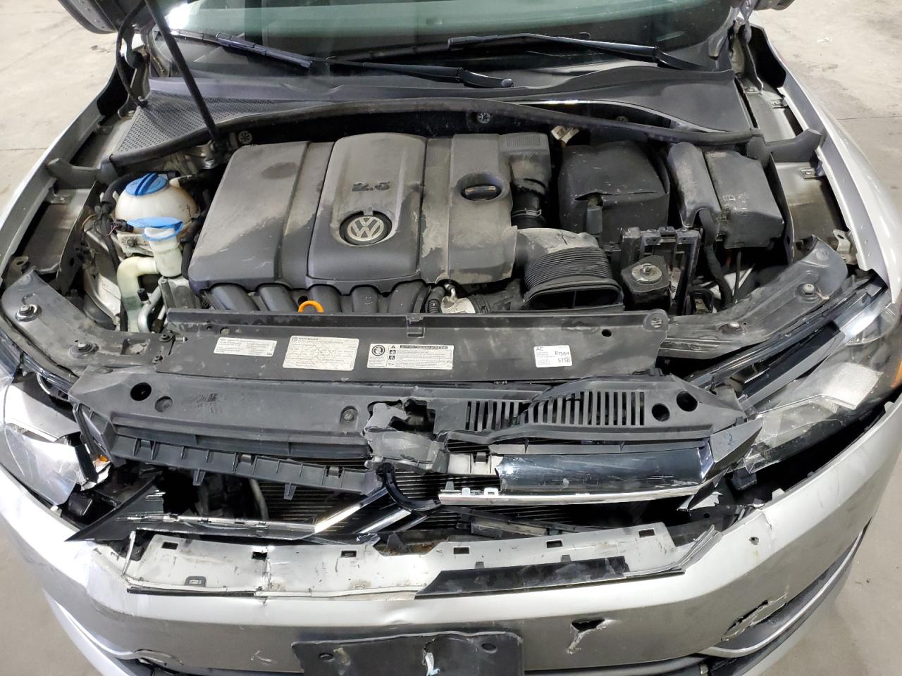 2013 Volkswagen Passat Se VIN: 1VWBP7A32DC124598 Lot: 63206565