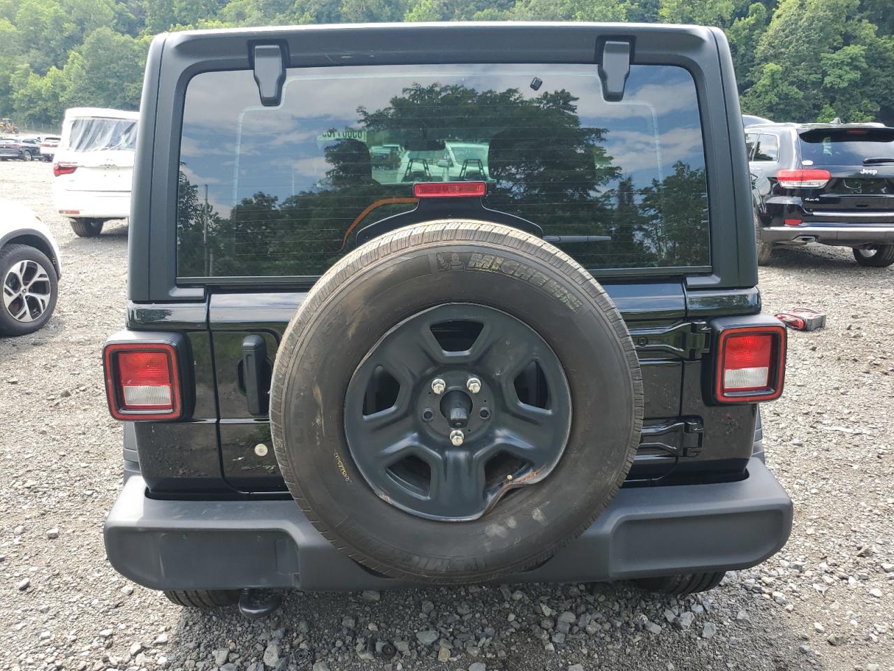 2022 Jeep Wrangler Unlimited Sport VIN: 1C4HJXDG7NW227321 Lot: 65001165
