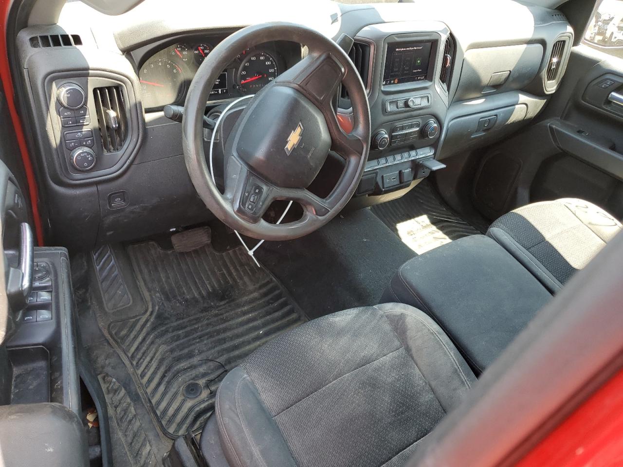 2021 Chevrolet Silverado K1500 Custom VIN: 1GCRYBEK5MZ357049 Lot: 63744935