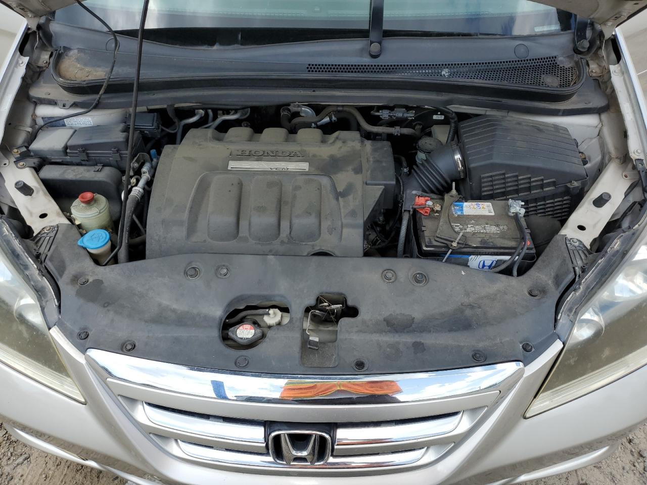 2006 Honda Odyssey Touring VIN: 5FNRL38886B015317 Lot: 63992125