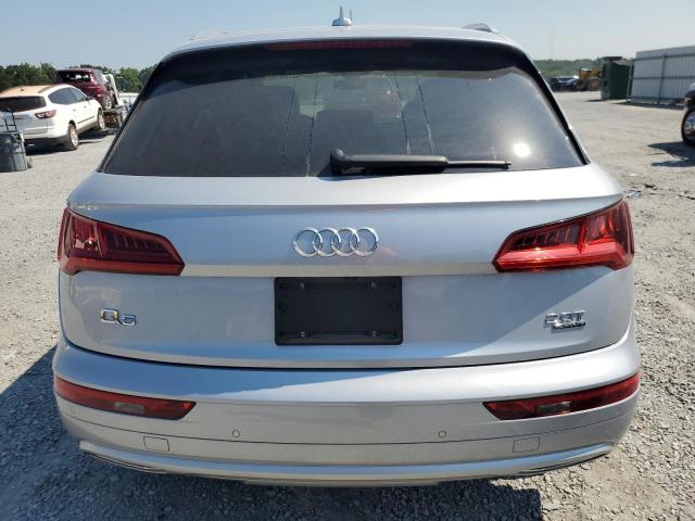  AUDI Q5 2018 Srebrny