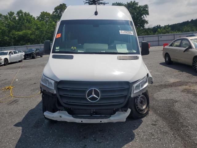  MERCEDES-BENZ SPRINTER 2023 White