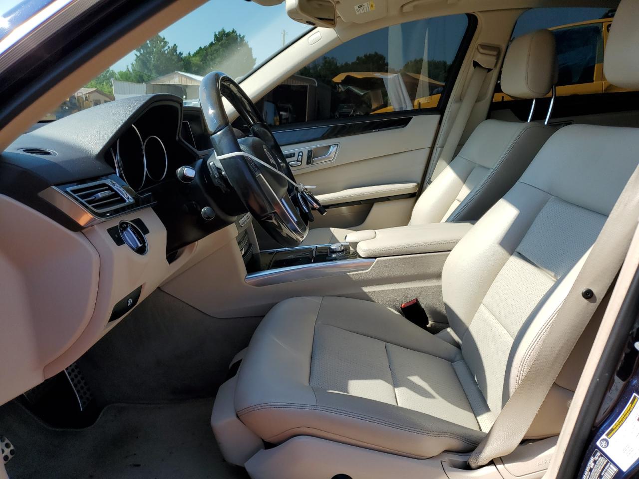 2015 Mercedes-Benz E 350 VIN: WDDHF5KB2FB139501 Lot: 63783315