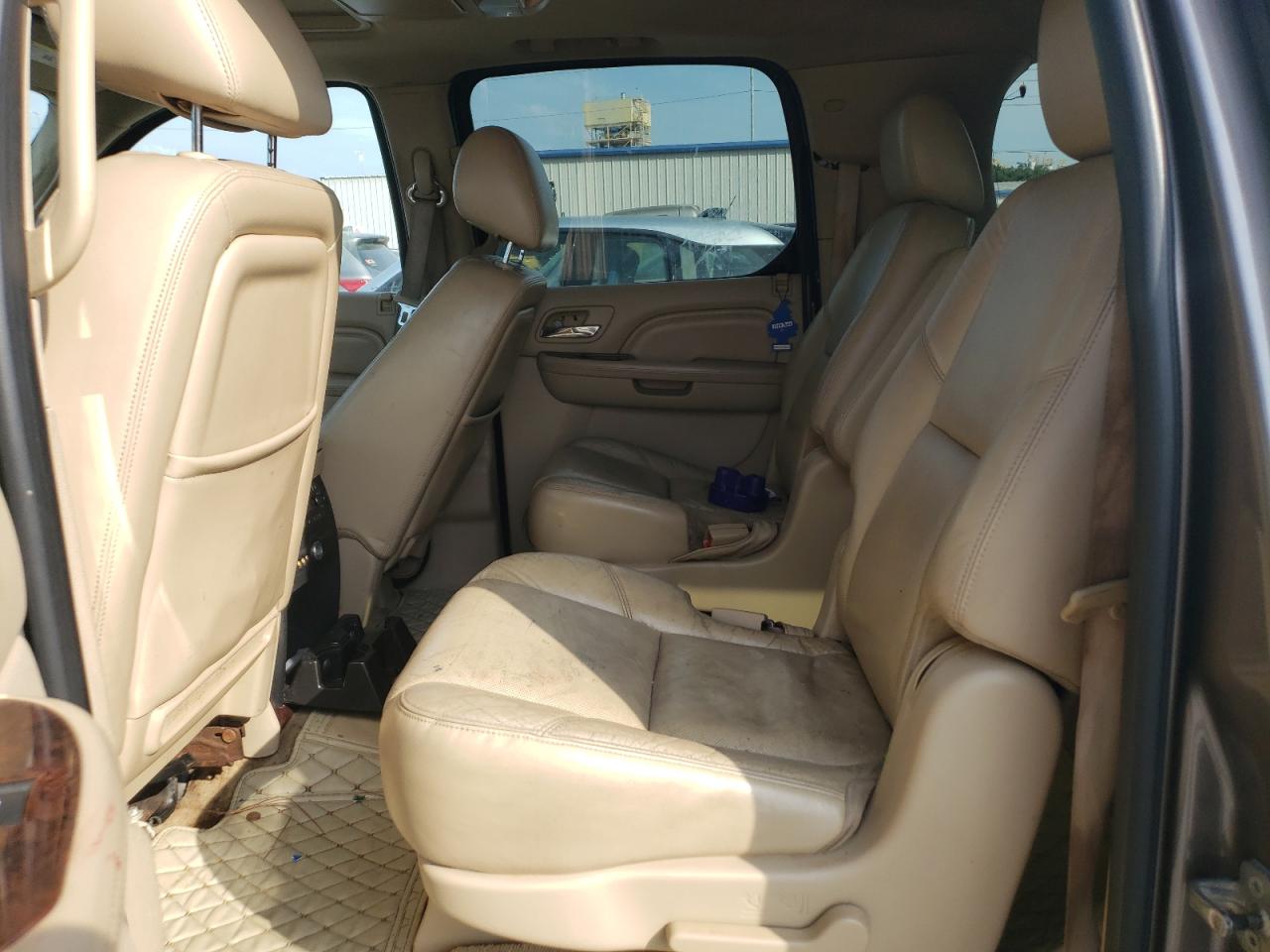 2011 Cadillac Escalade Esv Premium VIN: 1GYS4JEF2BR160339 Lot: 62524235