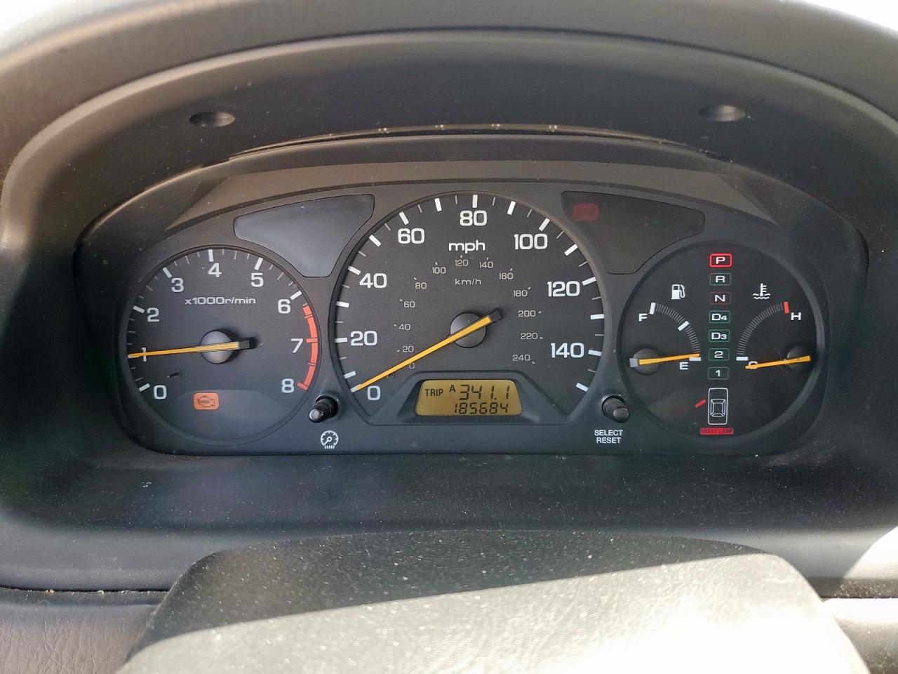 2000 Honda Accord Ex VIN: 1HGCG2252YA033635 Lot: 64267475