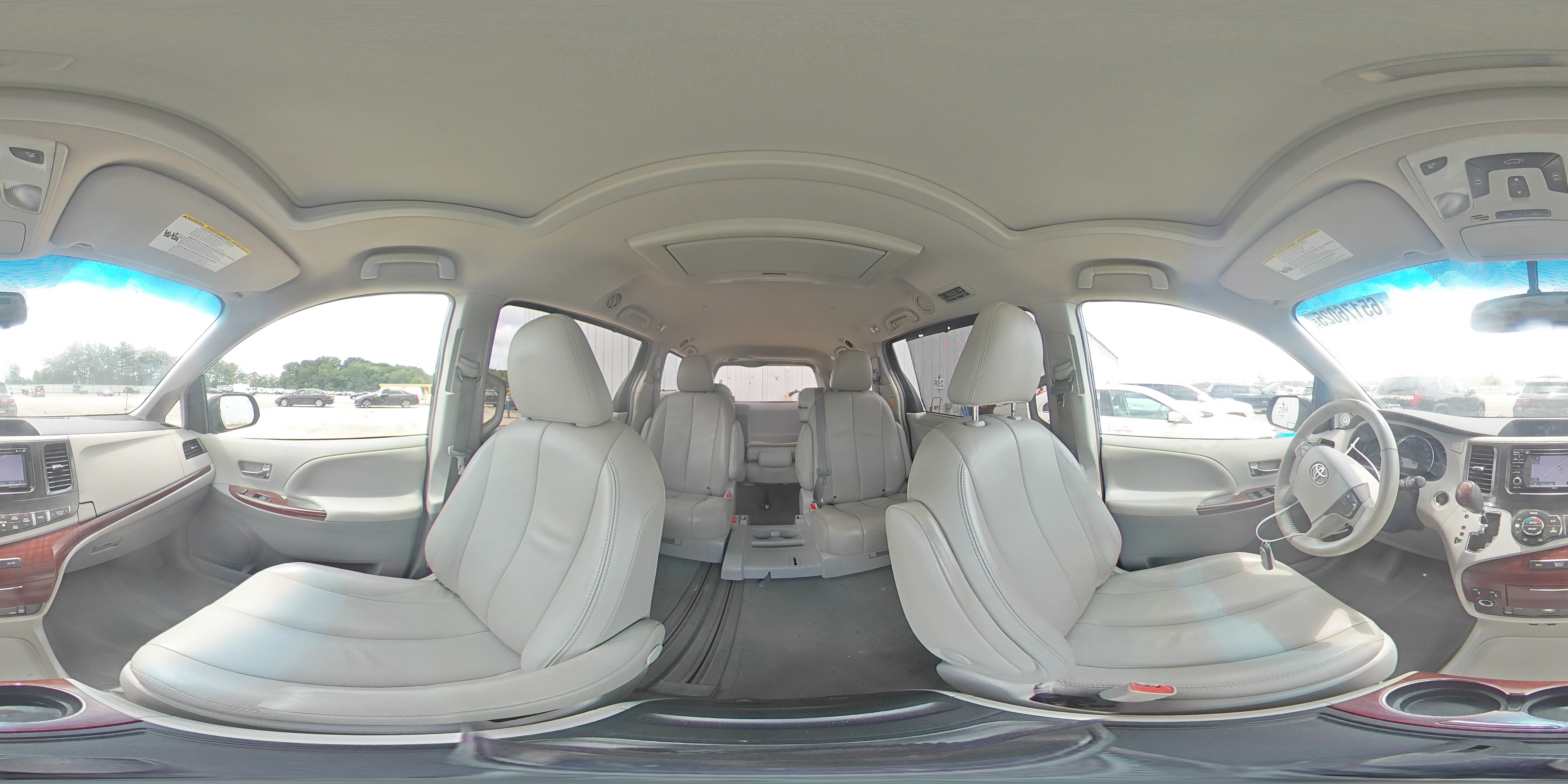 2013 Toyota Sienna Xle VIN: 5TDYK3DC1DS376051 Lot: 65176025