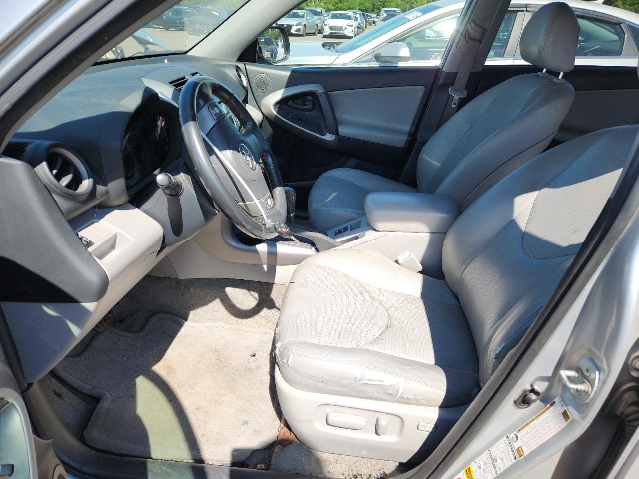 2008 Toyota Rav4 Limited VIN: JTMBK31V086039498 Lot: 65375845