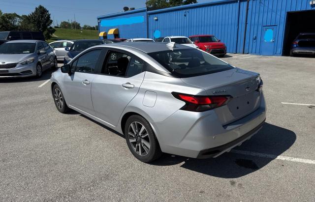  NISSAN VERSA 2021 Silver