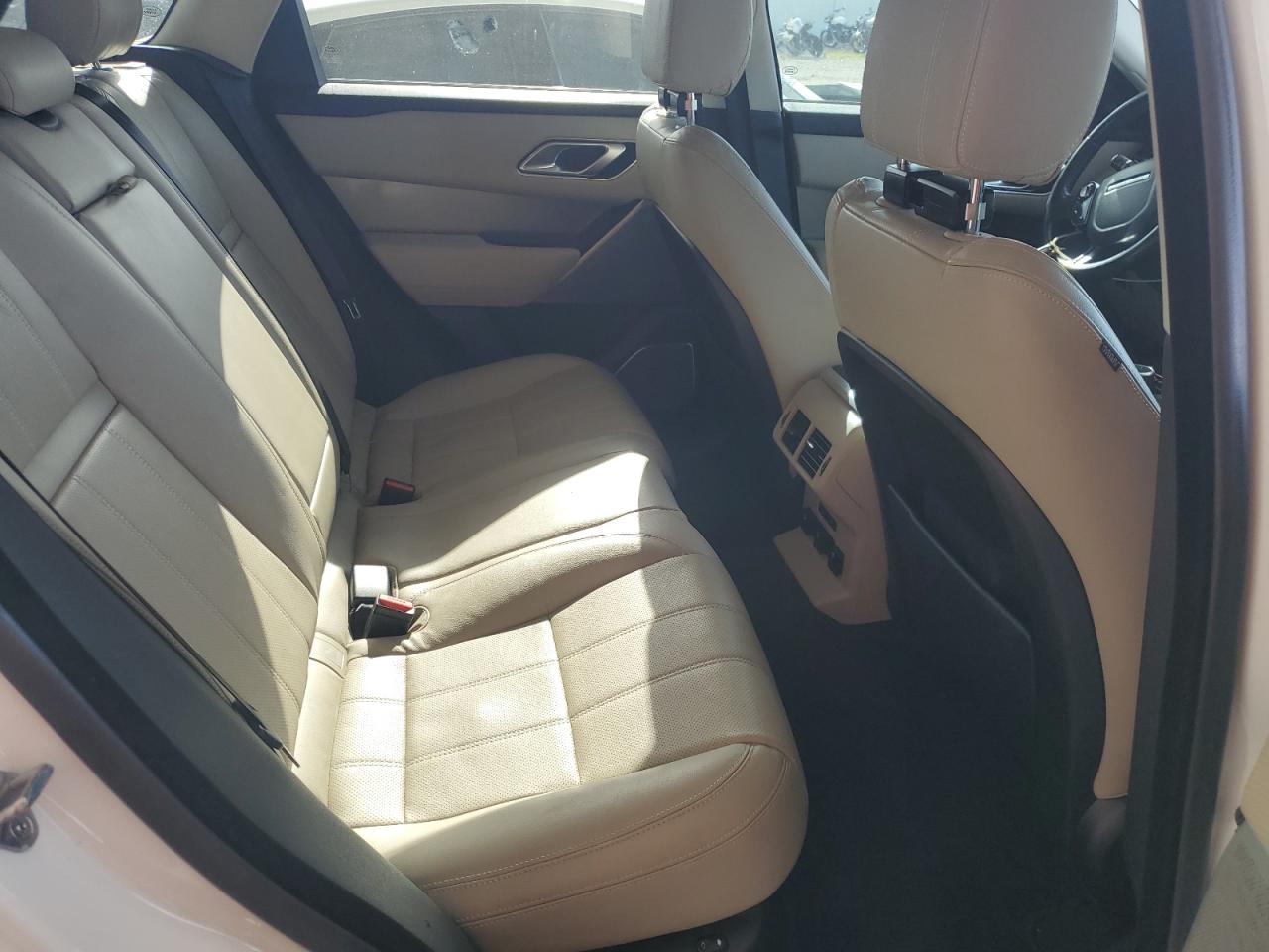 2018 Land Rover Range Rover Velar S VIN: SALYB2RX6JA731299 Lot: 64388265