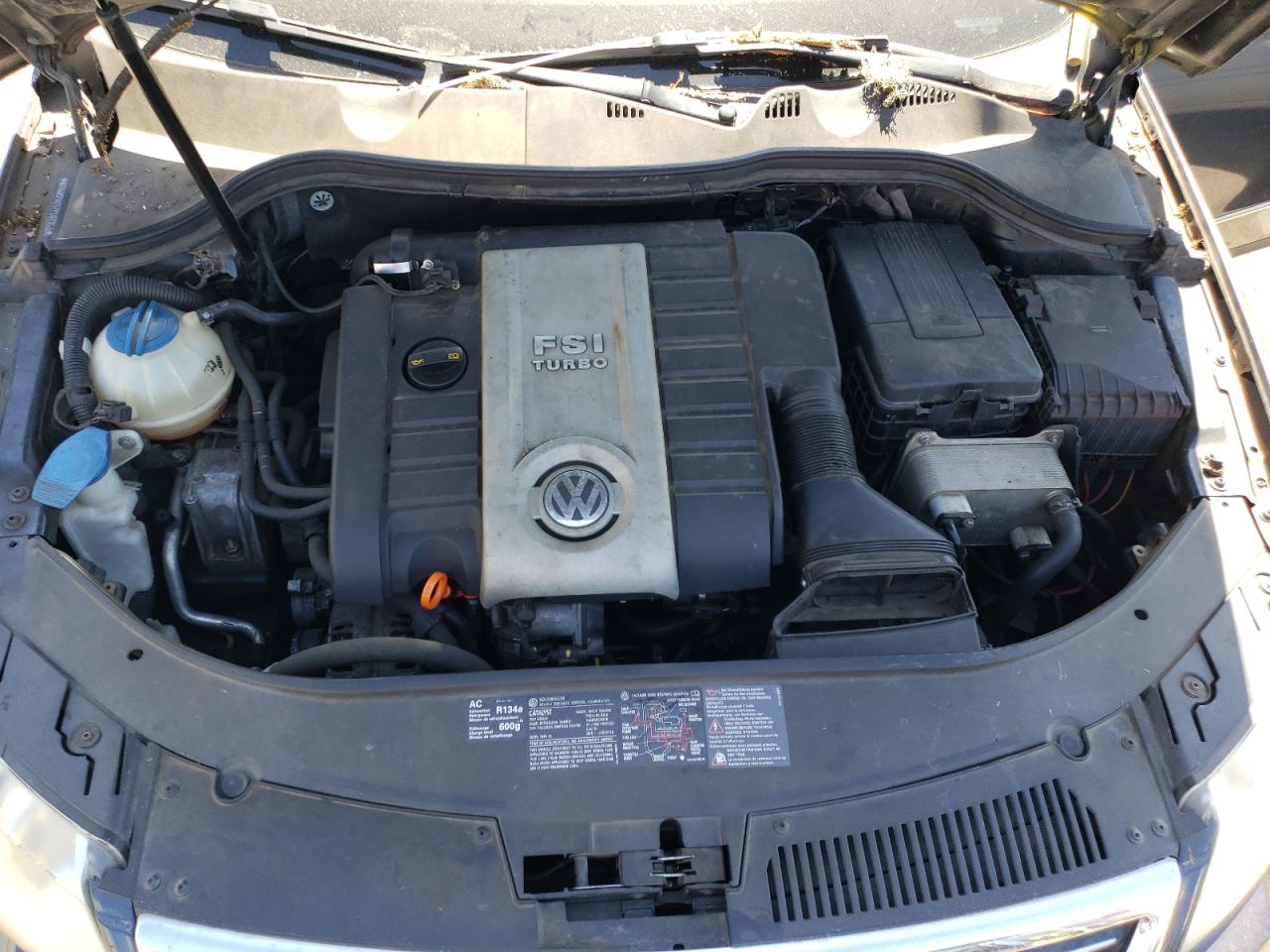 2007 Volkswagen Passat 2.0T VIN: WVWAK73C57P007265 Lot: 64480075
