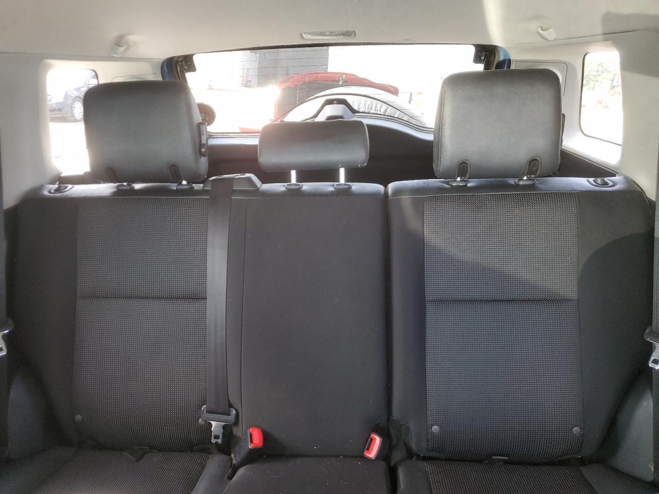 2011 Toyota Fj Cruiser VIN: JTEBU4BF2BK110489 Lot: 64169235