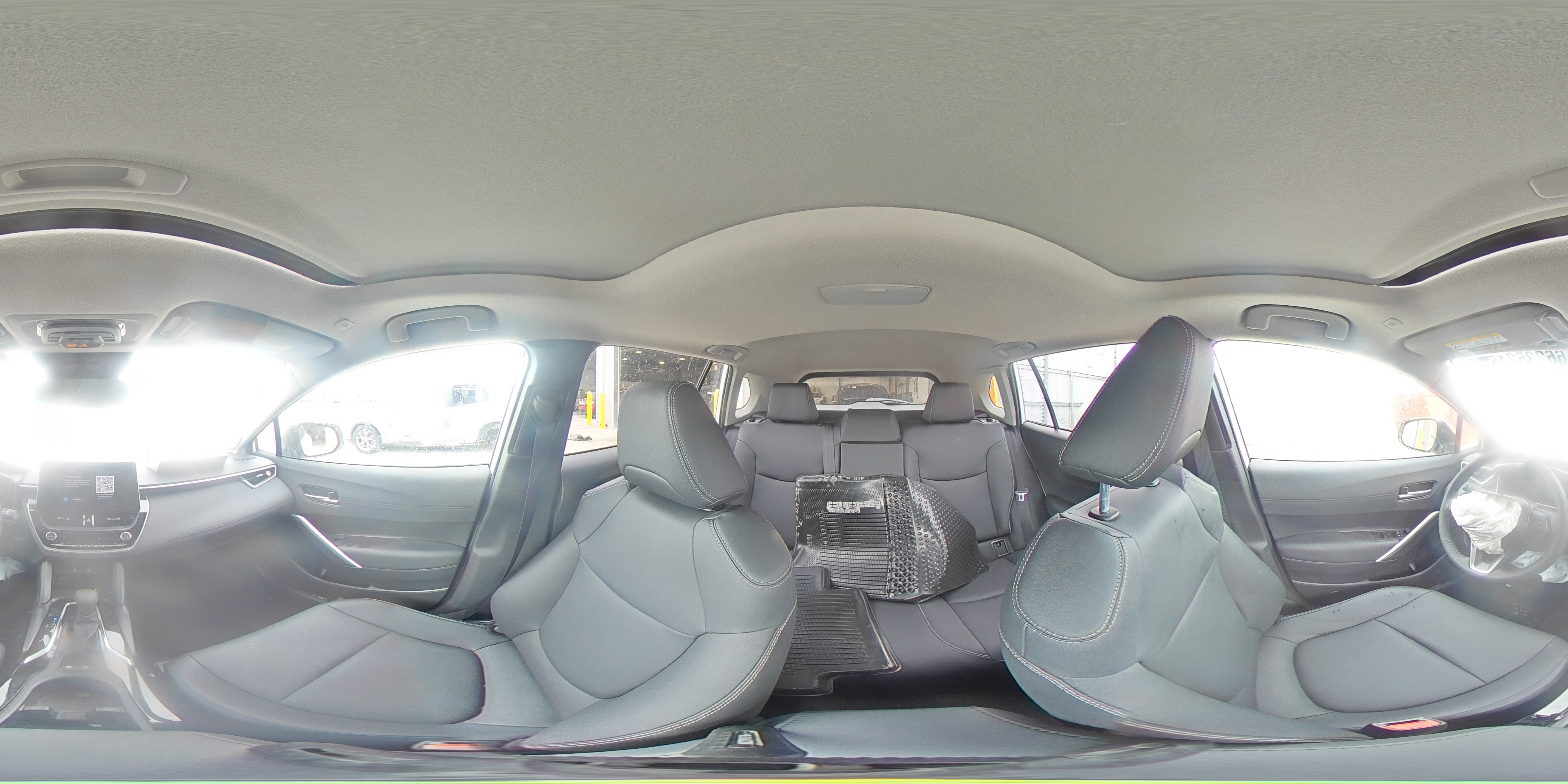 2025 Toyota Corolla Cross Xle VIN: 7MUDAABG3SV136806 Lot: 66235215
