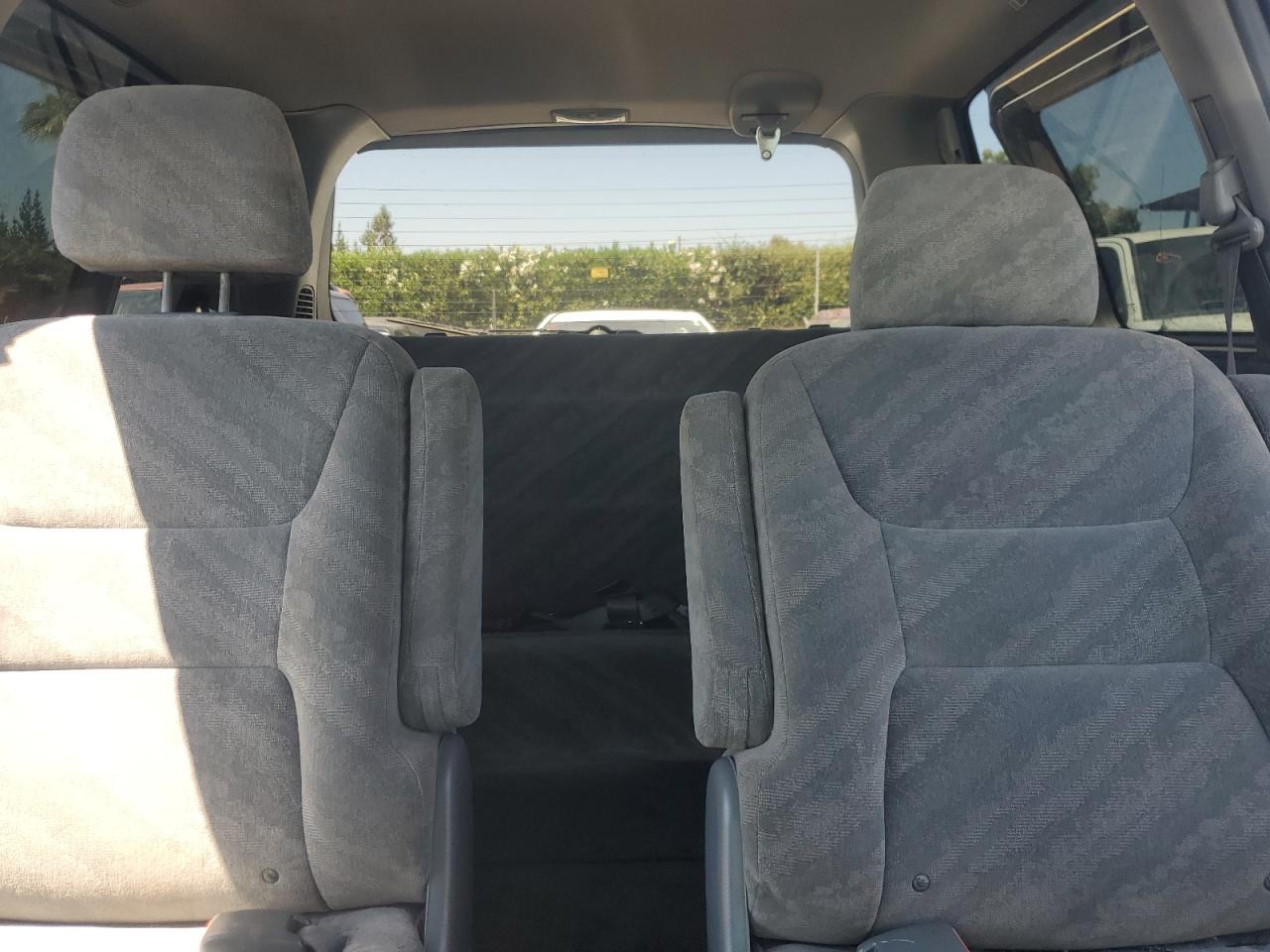 2004 Honda Odyssey Ex VIN: 5FNRL18864B127969 Lot: 65447665