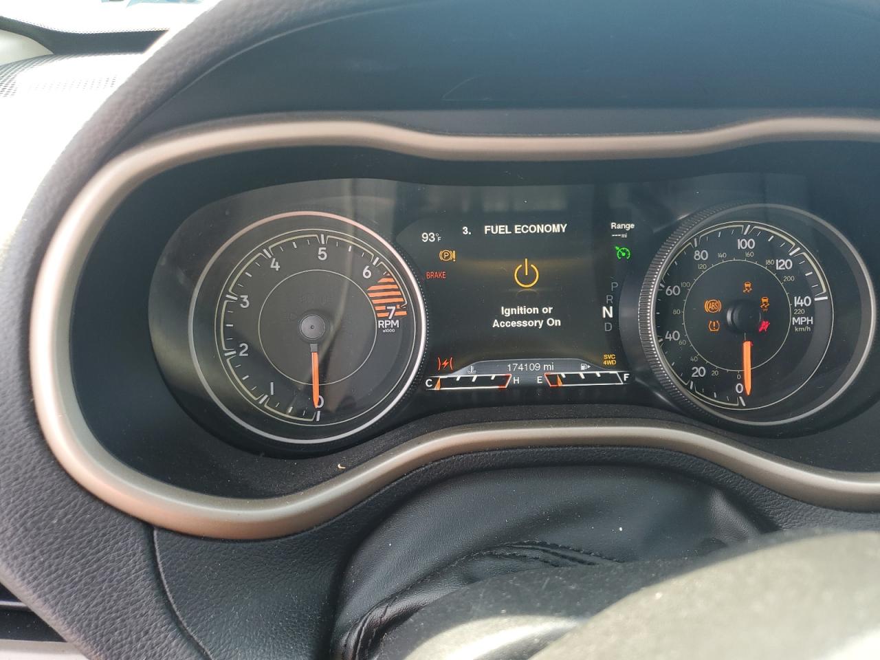 2017 Jeep Cherokee Limited VIN: 1C4PJMDB2HW515444 Lot: 66892625