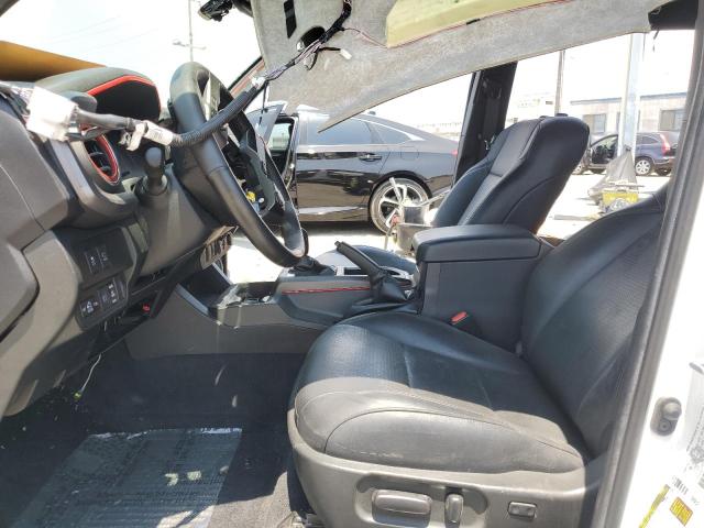  TOYOTA TACOMA 2022 Biały