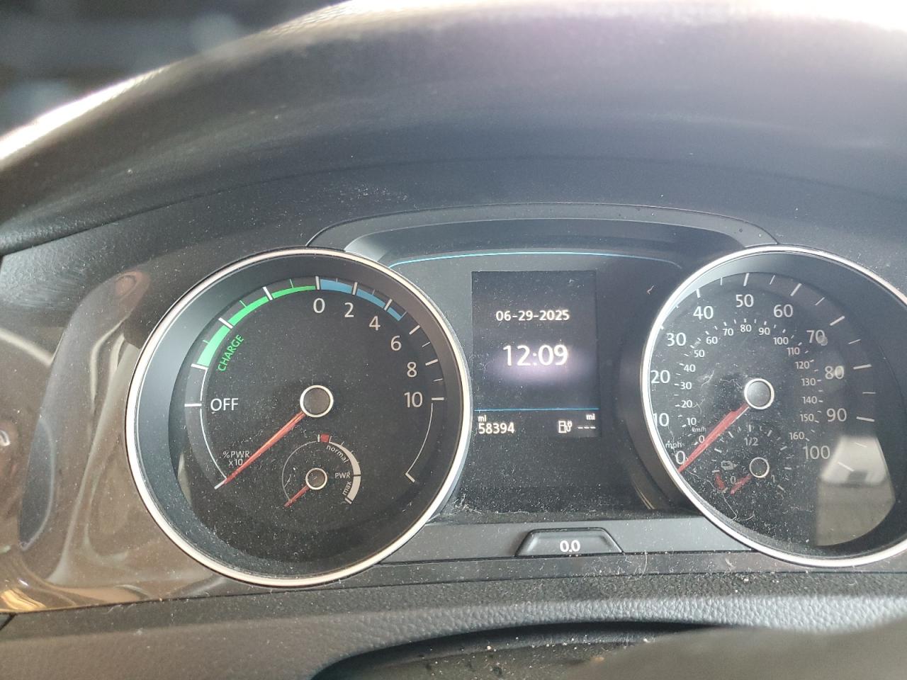 2019 Volkswagen E-Golf Se VIN: WVWKR7AU8KW908379 Lot: 63607585