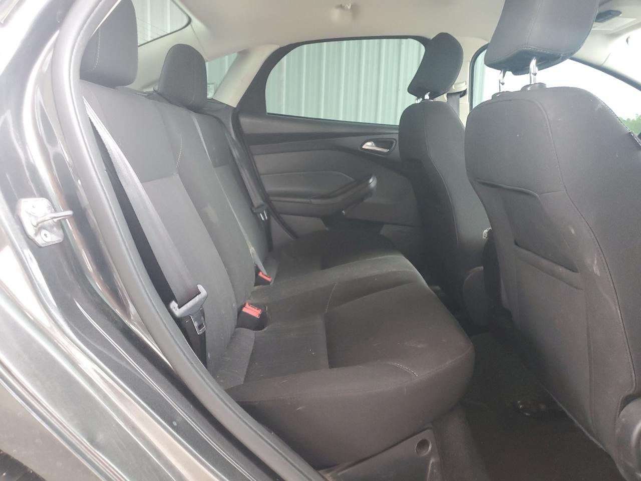 2015 Ford Focus Se VIN: 1FADP3F24FL340160 Lot: 64440105