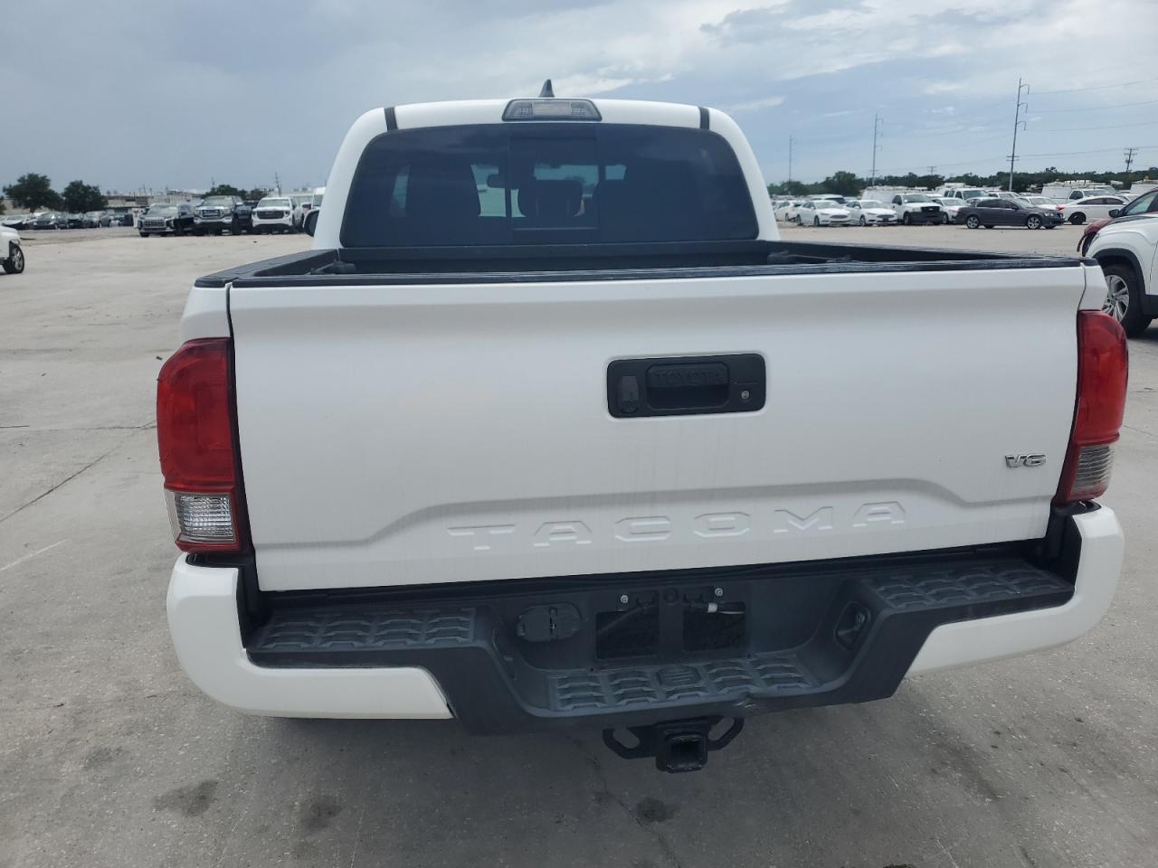 2017 Toyota Tacoma Double Cab VIN: 3TMCZ5AN5HM051075 Lot: 63806295