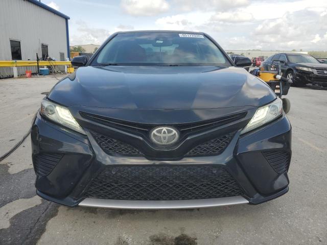  TOYOTA CAMRY 2018 Czarny