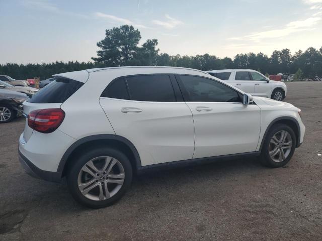  MERCEDES-BENZ GLA-CLASS 2020 Biały