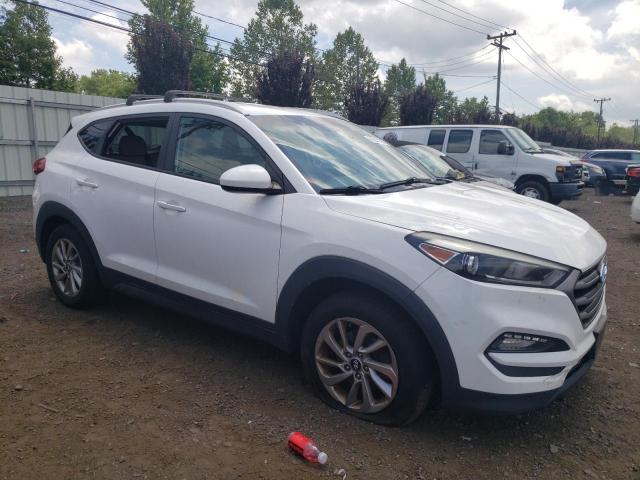  HYUNDAI TUCSON 2016 White