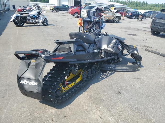 2023 SKIDOO RENEGADE E  