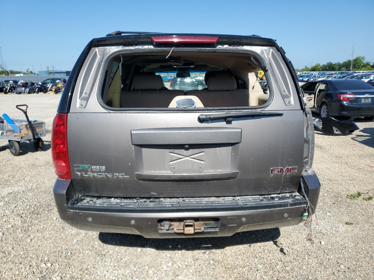 2012 GMC Yukon Xl K1500 Slt VIN: 1GKS2KE77CR191697 Lot: 62920975