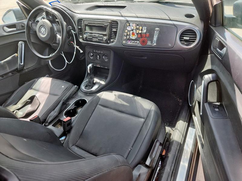  VOLKSWAGEN BEETLE 2012 Szary
