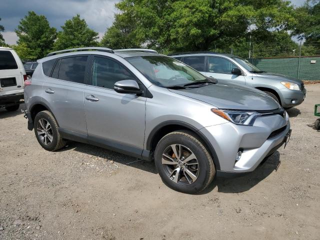 TOYOTA RAV4 2018 Srebrny