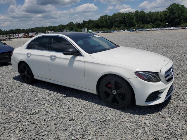  MERCEDES-BENZ E-CLASS 2018 Biały