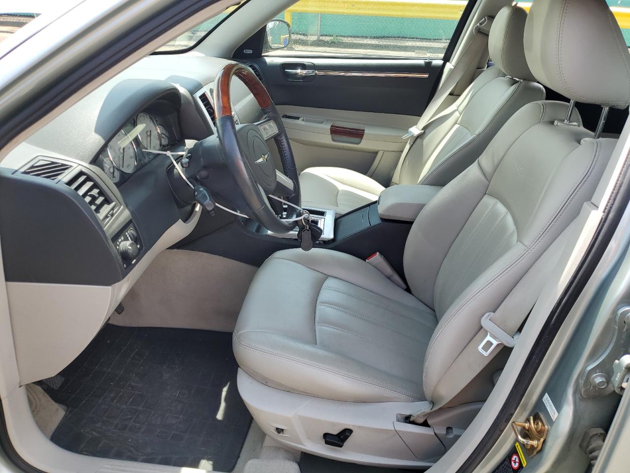 2005 Chrysler 300C VIN: 2C3AA63H75H656788 Lot: 64497545