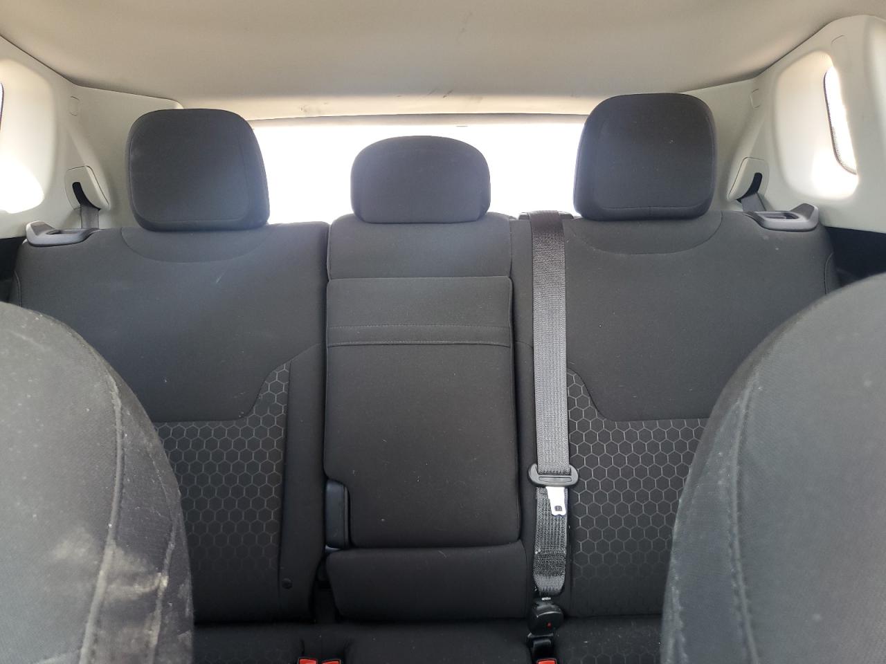 2018 Jeep Compass Sport VIN: 3C4NJDAB4JT400562 Lot: 64627345