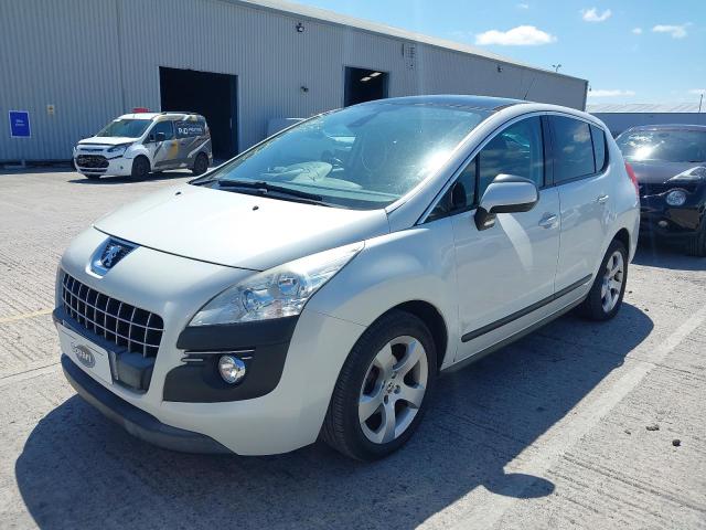 PEUGEOT 3008 ENVY 2011