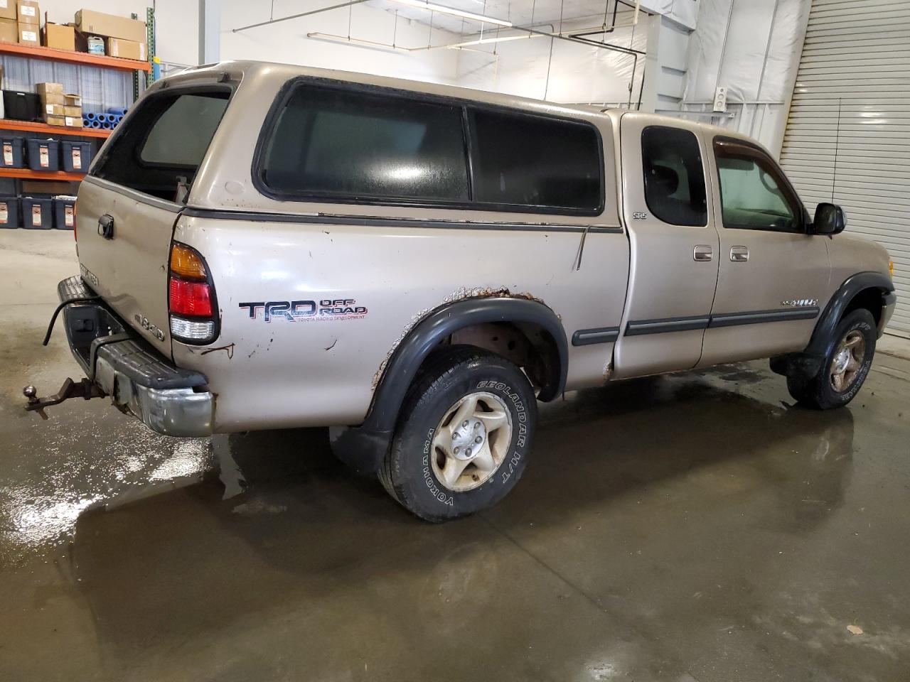 2002 Toyota Tundra Access Cab VIN: 5TBBT44122S277705 Lot: 65897495