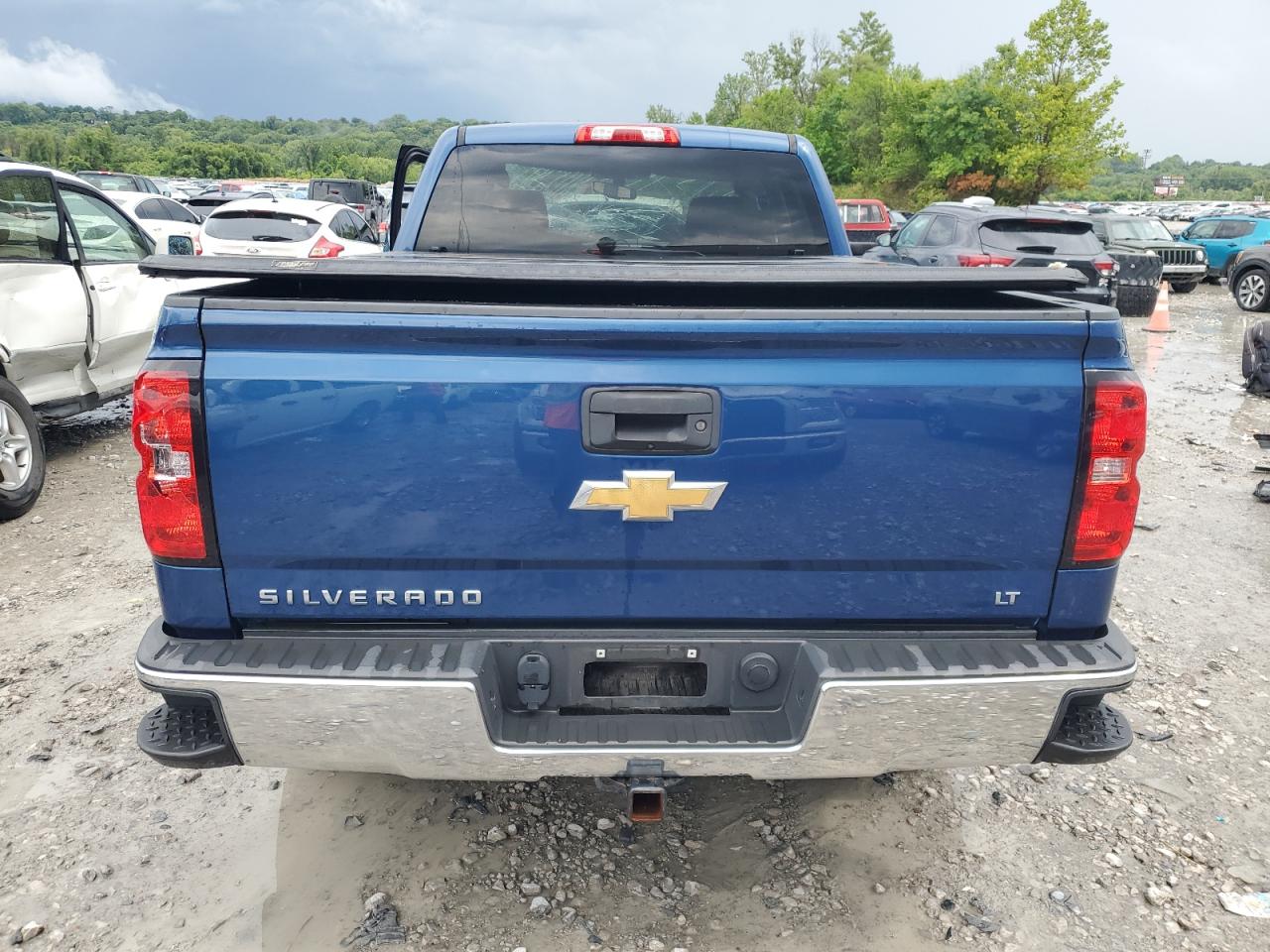 2018 Chevrolet Silverado C1500 Lt VIN: 1GCRCREC2JZ202311 Lot: 64821835