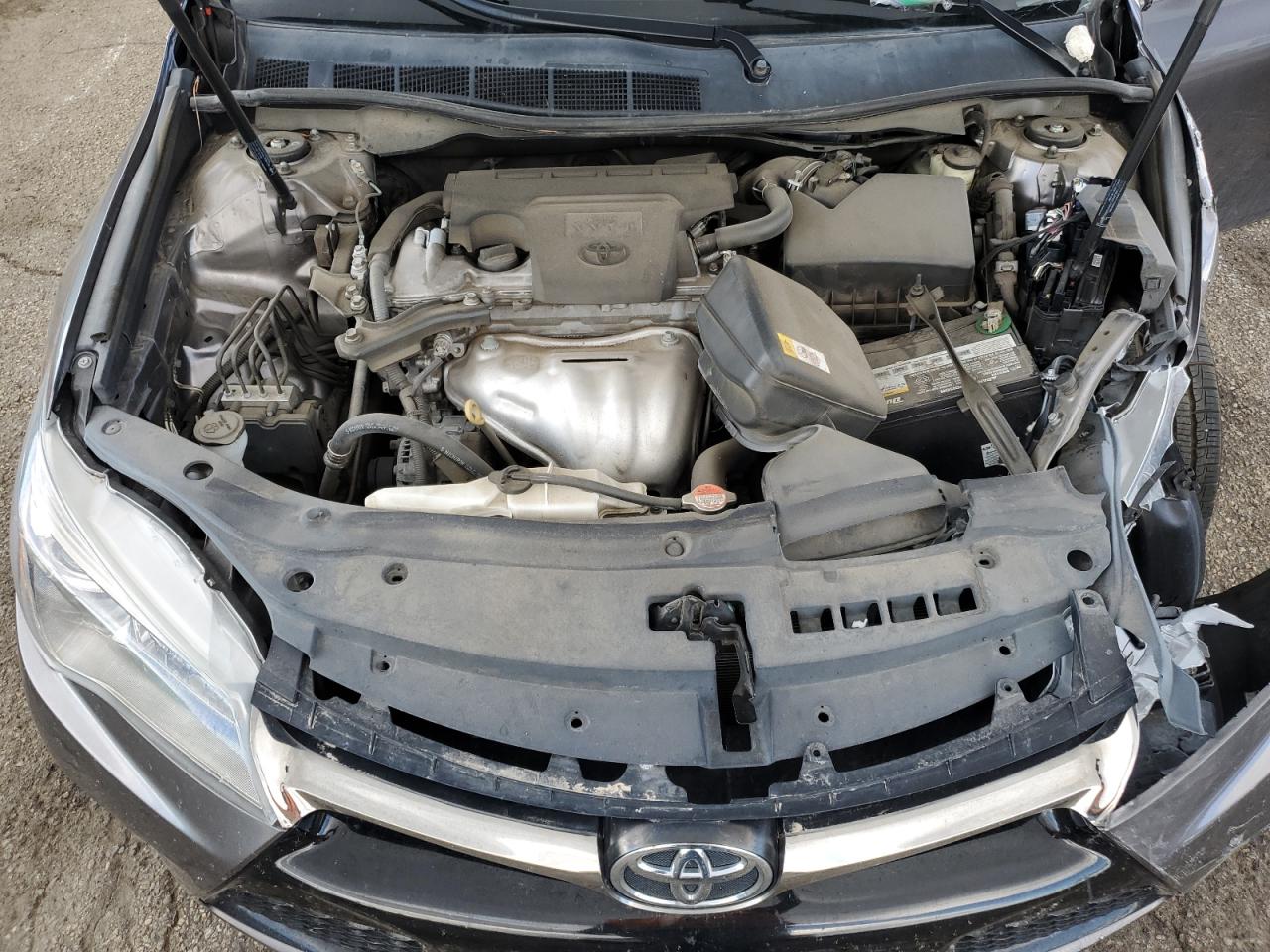 2016 Toyota Camry Le VIN: 4T1BF1FKXGU262631 Lot: 63121555