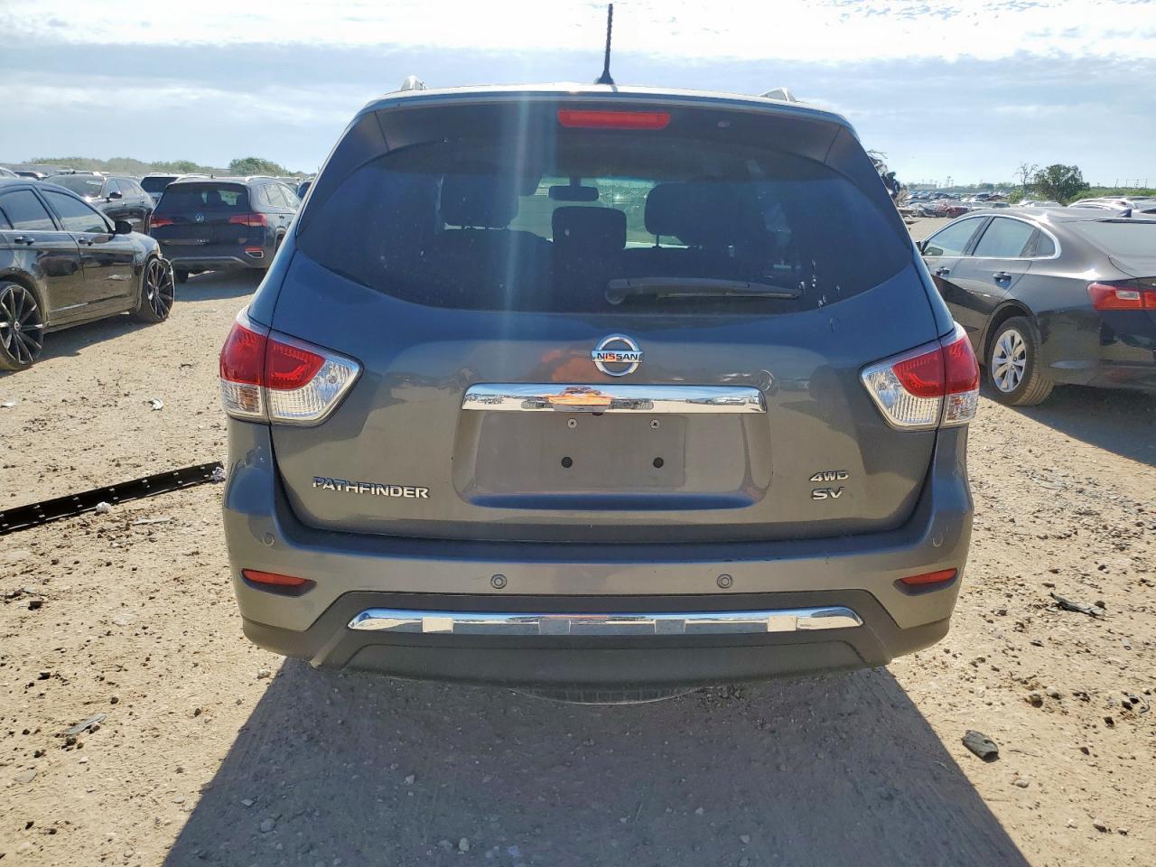 2016 Nissan Pathfinder S VIN: 5N1AR2MM3GC619022 Lot: 66319575