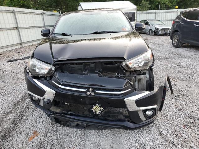  MITSUBISHI OUTLANDER 2018 Czarny