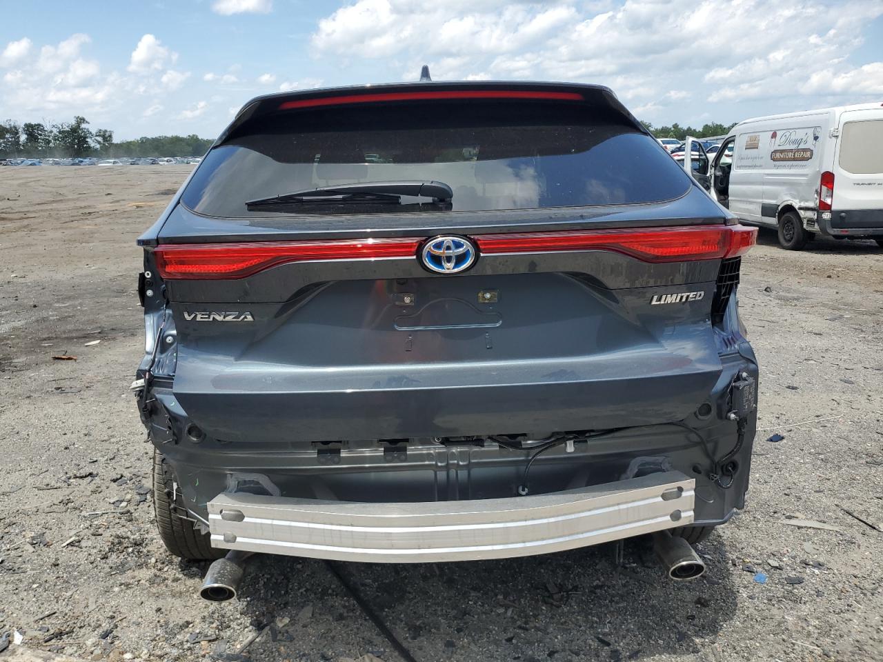 2023 Toyota Venza Le VIN: JTEAAAAH8PJ136808 Lot: 65039875