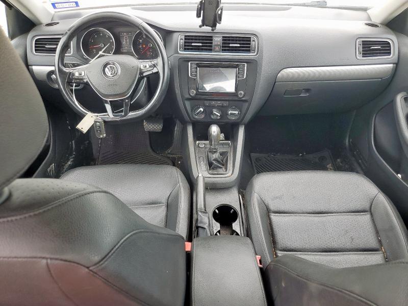  VOLKSWAGEN JETTA 2017 Серый