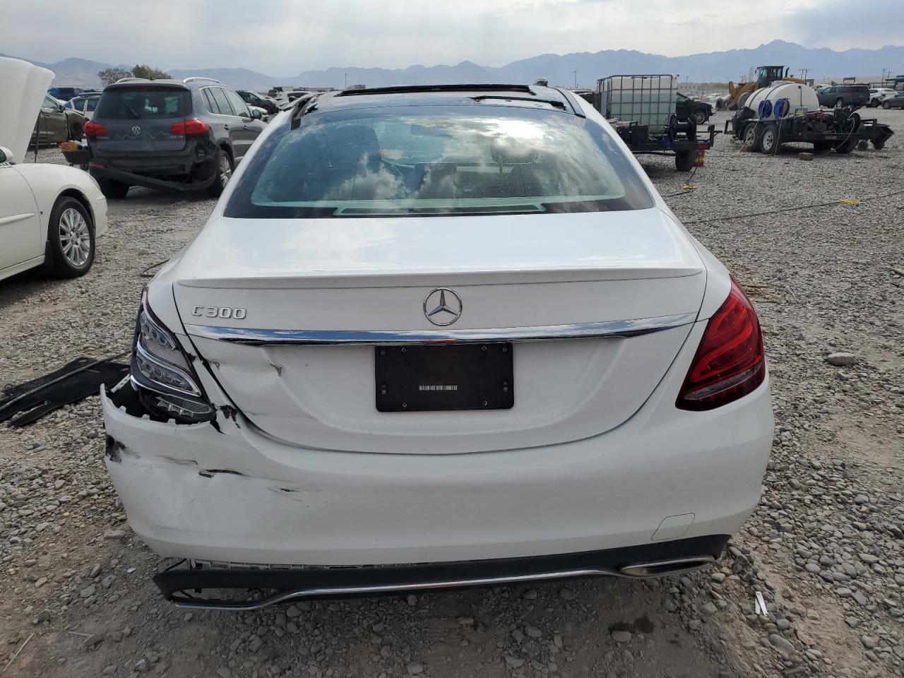 2018 Mercedes-Benz C 300 VIN: 55SWF4JB4JU257499 Lot: 66027205