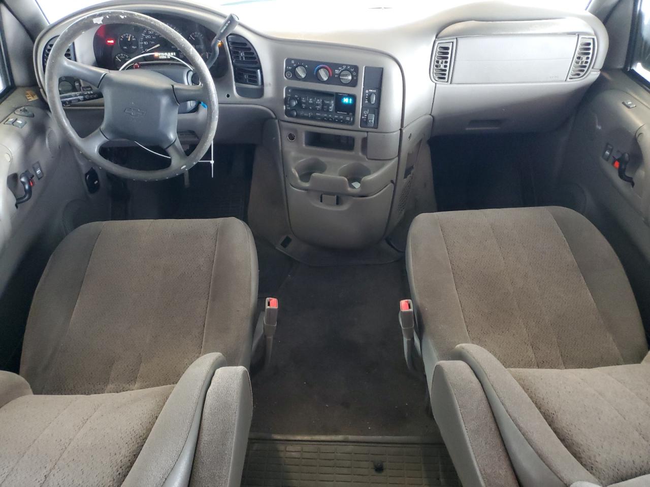 2003 Chevrolet Astro VIN: 1GNDM19X13B116335 Lot: 59755455