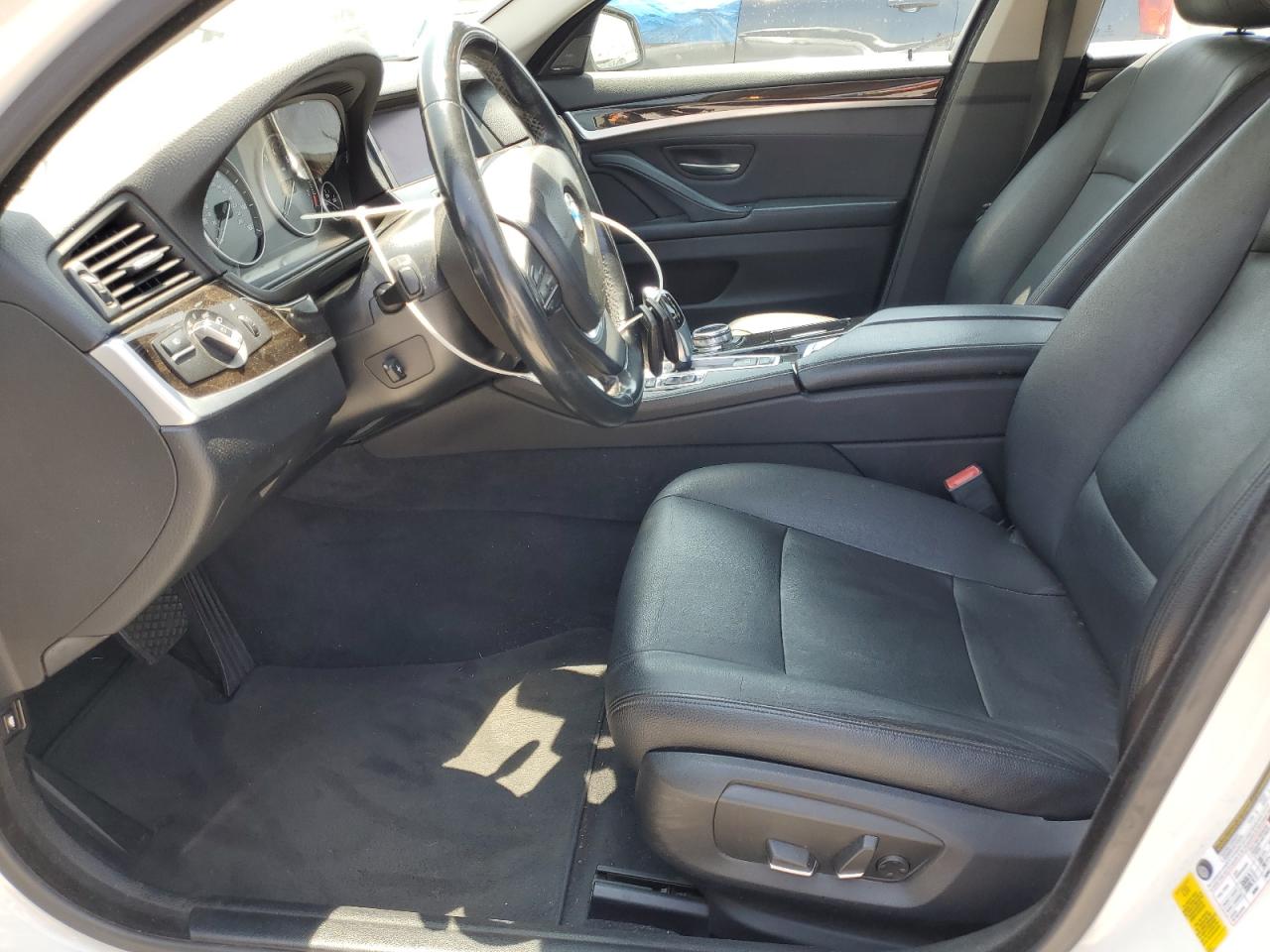 2015 BMW 528 I VIN: WBA5A5C54FD513225 Lot: 64302645