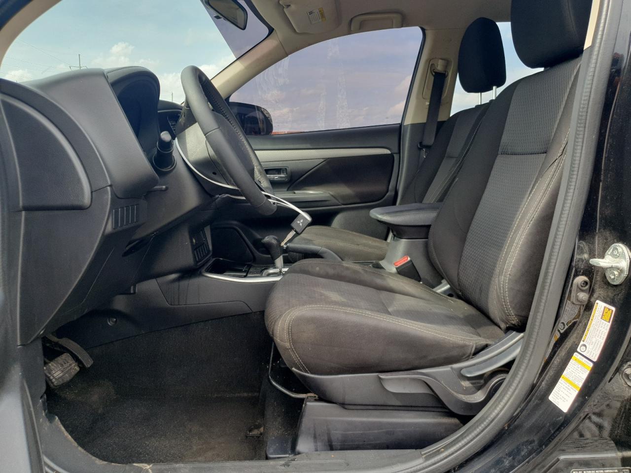 2017 Mitsubishi Outlander Es VIN: JA4AD2A38HZ060896 Lot: 64957035