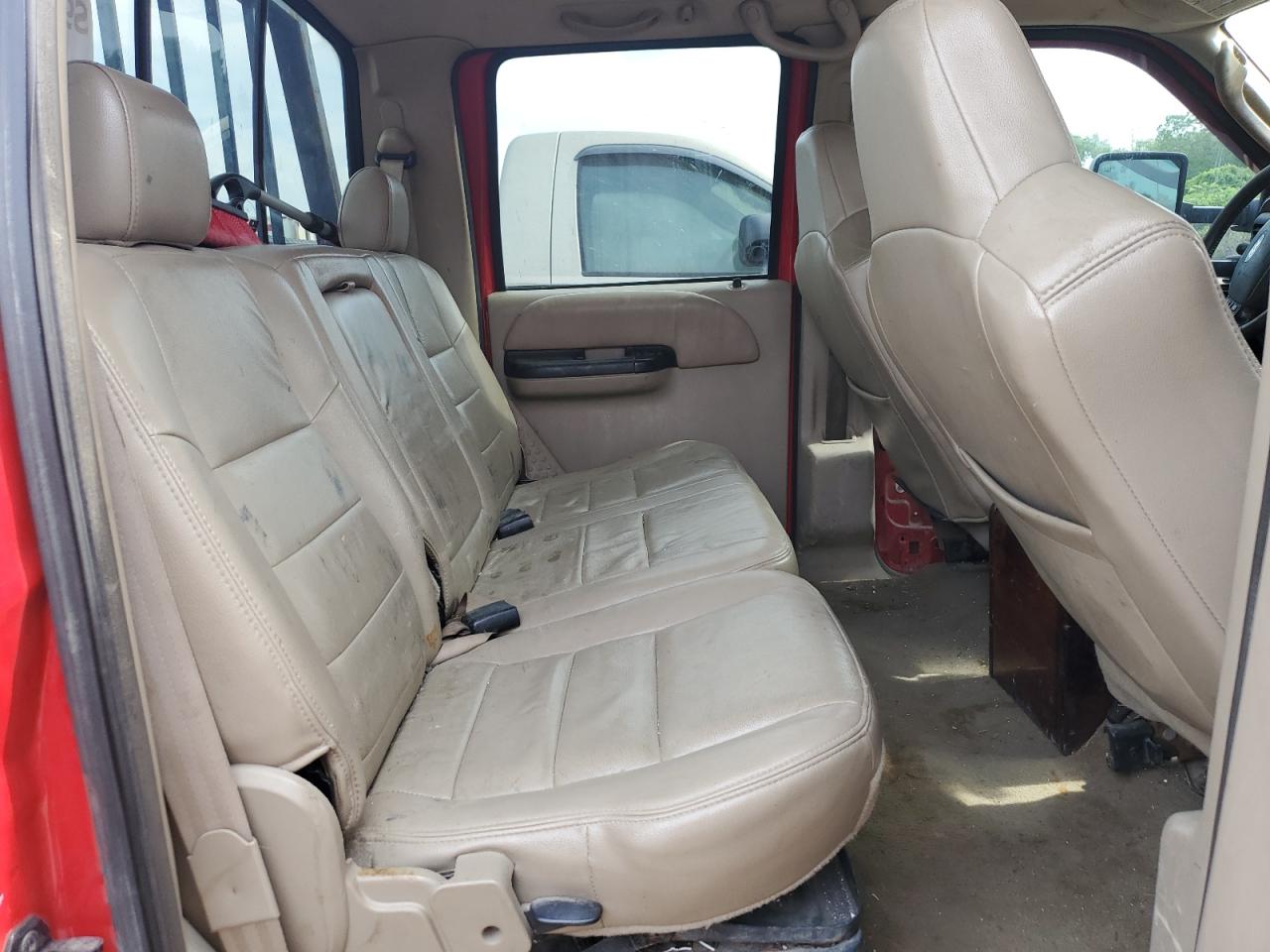 2005 Ford F350 Super Duty VIN: 1FTWW33P45EB64641 Lot: 64210435